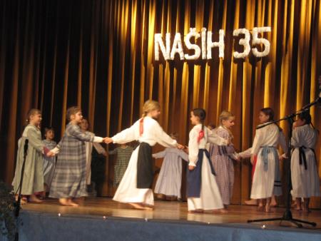 Počastitev 35-letnice delovanja Folklorne skupine KUD Razkrižje in predstavitev novih folklornih kostumov 5